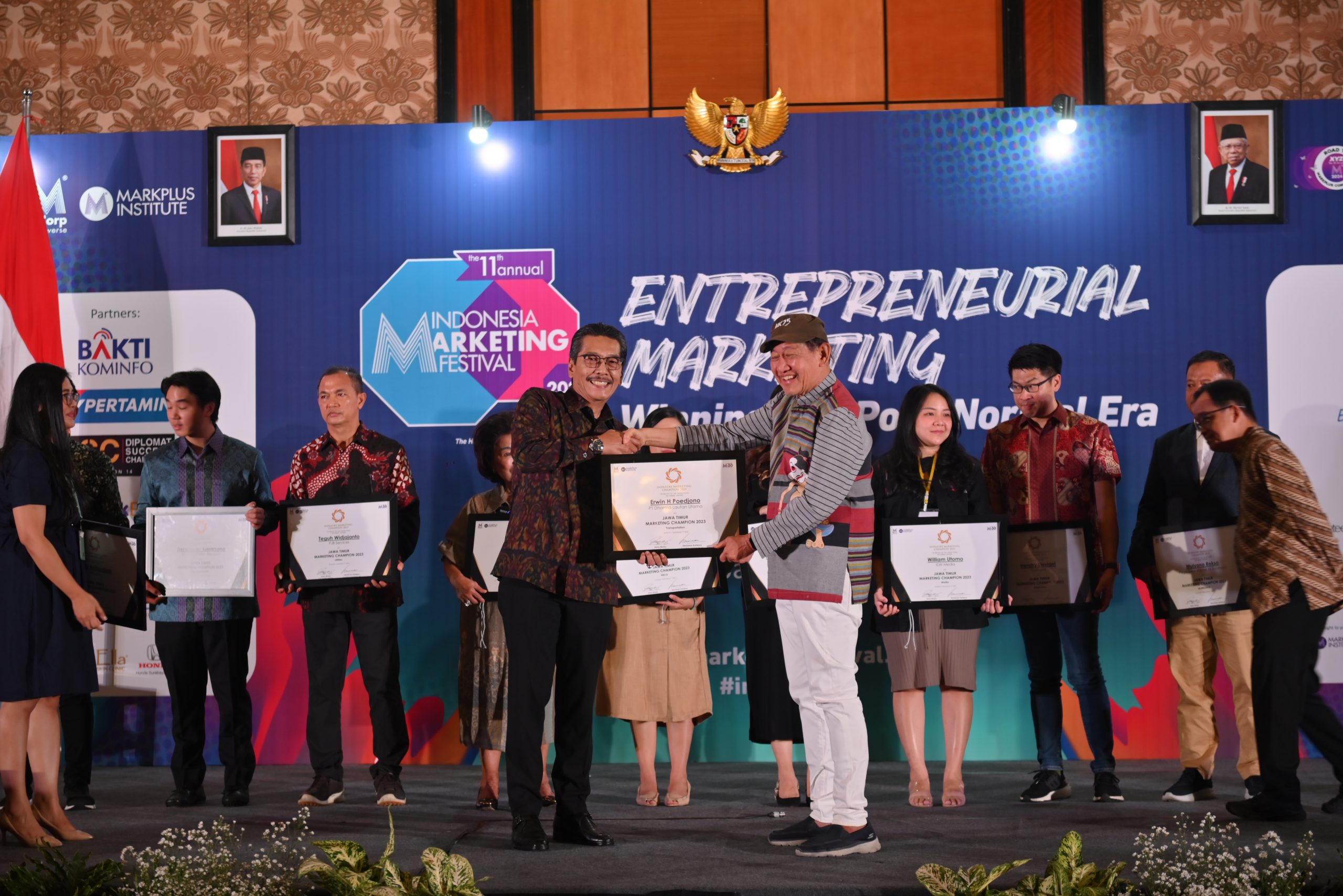 PT. Dharma Lautan Utama Menerima Penghargaan Industry Marketing Champion 2023 dari MarkPlus,inc